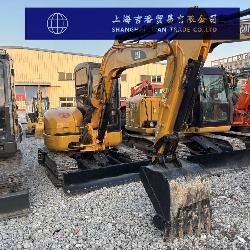 CAT 304 E