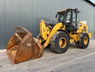 CAT 930M