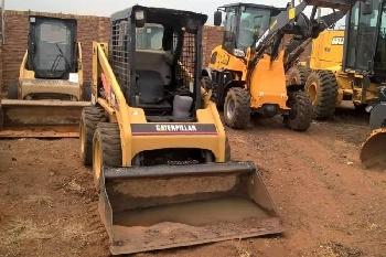 CAT 226B