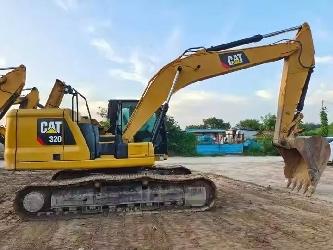 CAT 320