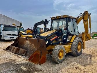 CAT 438 C