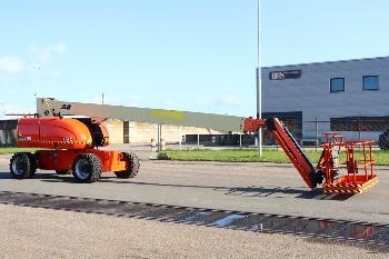 JLG 860SJ