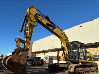 CAT 324 D L