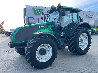 Valtra T151