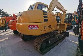 Komatsu PC 60