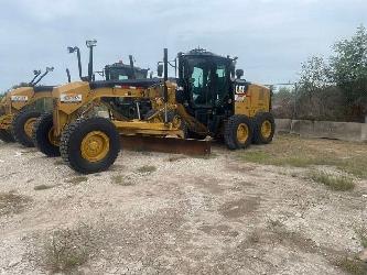 CAT 140 M 2