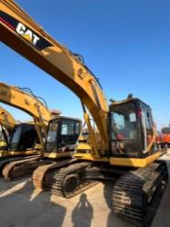 CAT cat320b