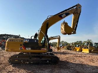 CAT 320D