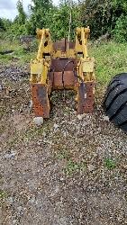 Komatsu D85
