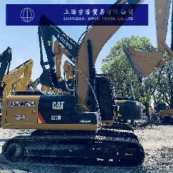 CAT 323 D