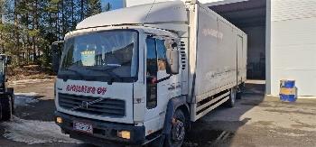 Volvo FL220