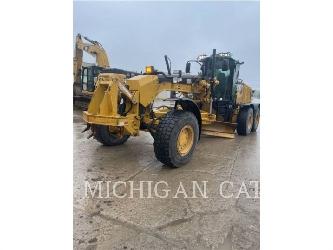 CAT 150 AWD