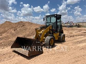 CAT 903D