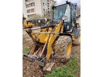 CAT 908M