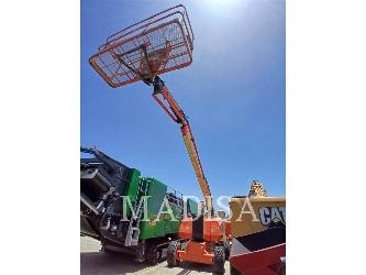 JLG 800 AJ