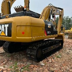 CAT 320D2L