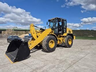 CAT 926M