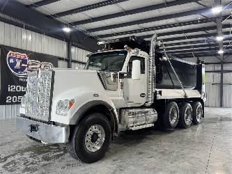 Kenworth W990