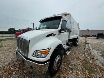 Peterbilt 537