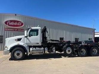 Peterbilt 567