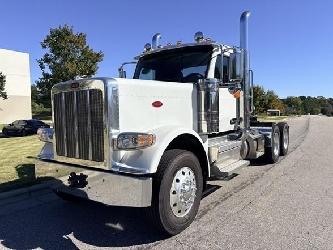 Peterbilt 589