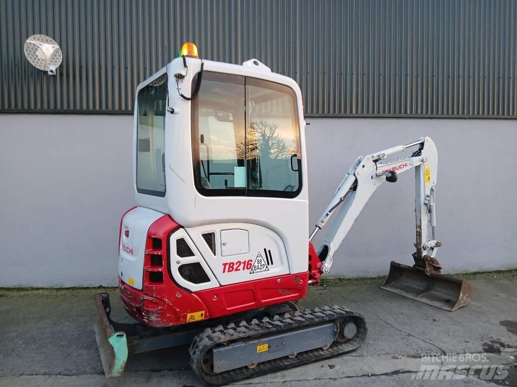 Takeuchi TB 216 Мини екскаватори < 7 т