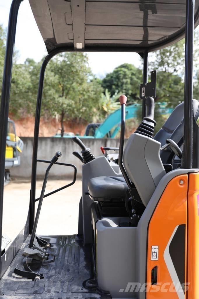 Doosan DX 17 Верижен екскаватор