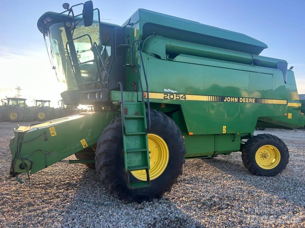 John Deere 2054 Комбайни