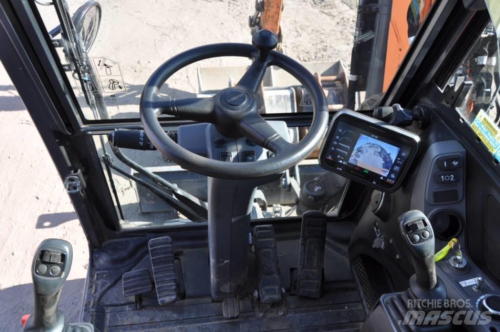 Doosan DX 100-7 Колесни екскаватори