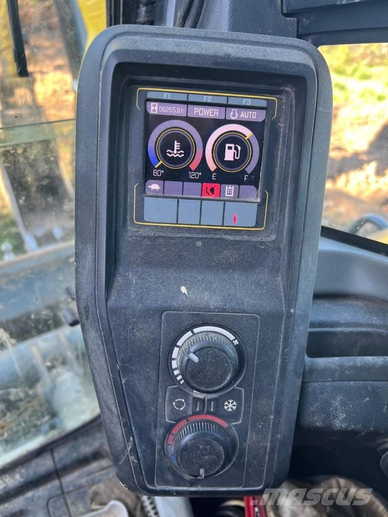 Neuson EZ 80 Средни екскаватори 7т - 12т