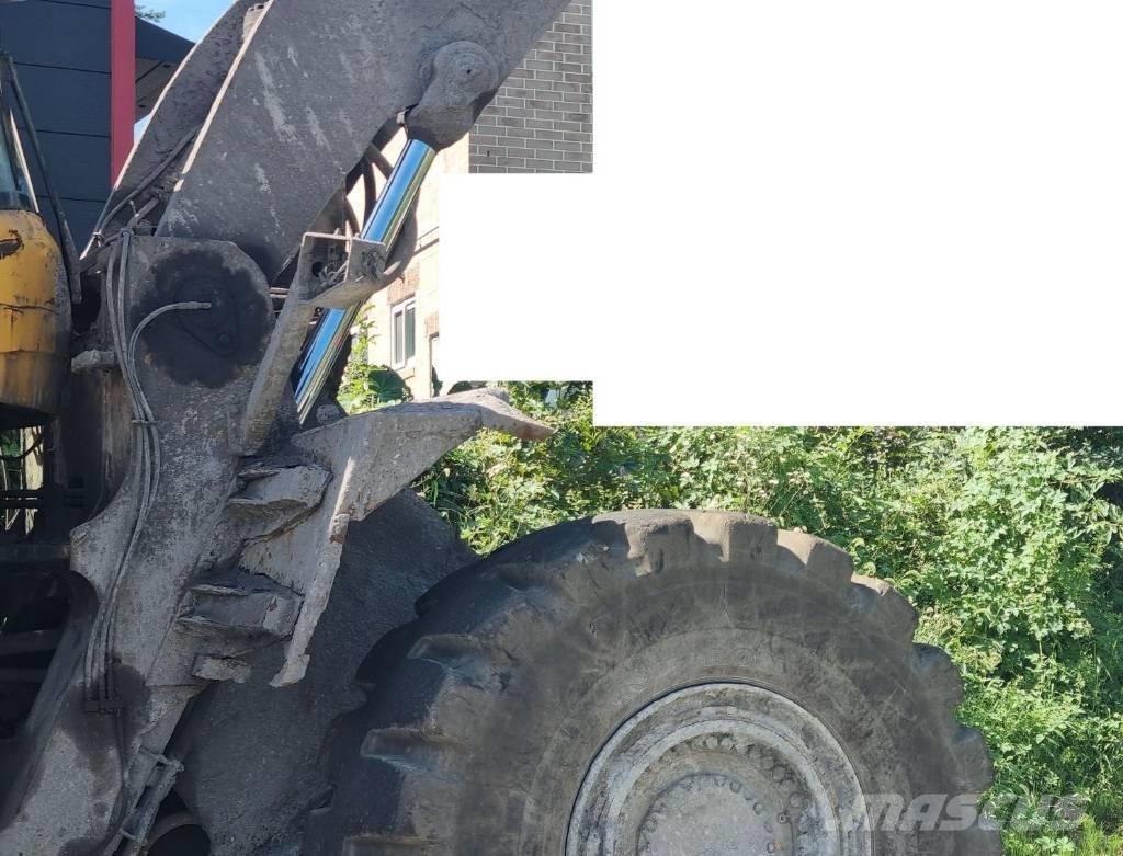 Volvo L 350 F Колесни товарачи