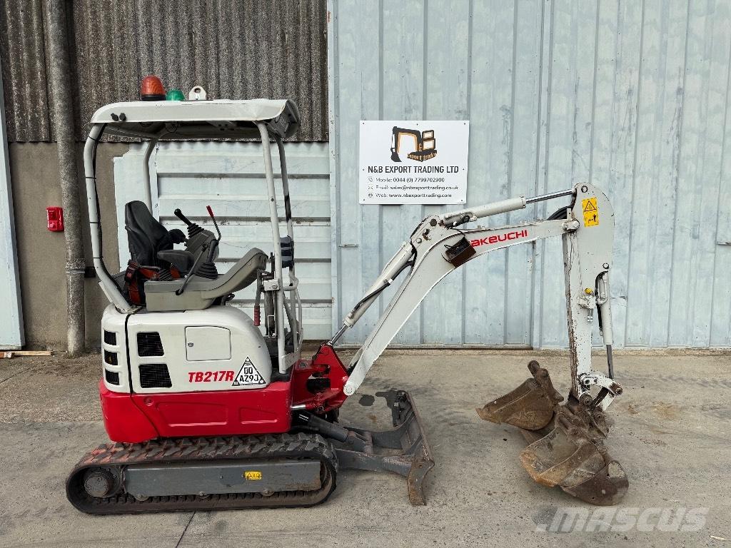 Takeuchi TB 217 R Мини екскаватори < 7 т
