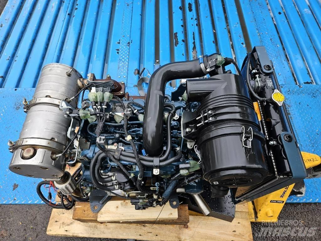 Kubota V 2403 Двигатели