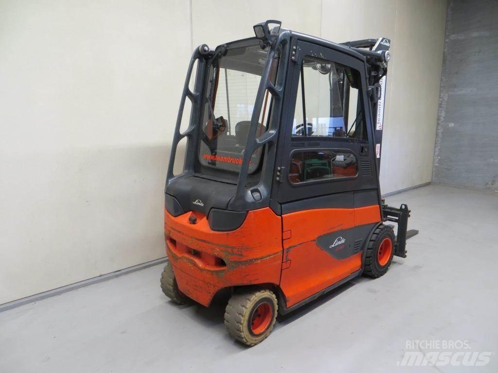Linde E30 Електрически вилични кари-повдигачи