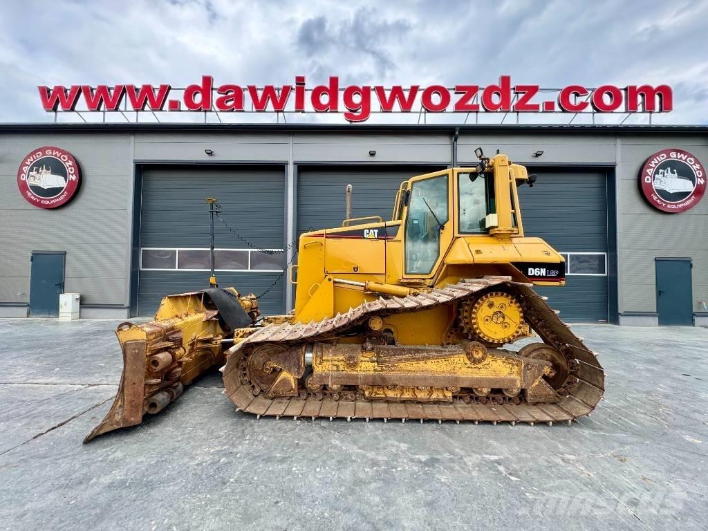CAT D 6 N LGP Верижни булдозери
