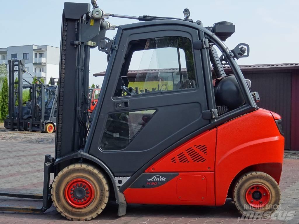 Linde H30T-02 Камиони с АГУ