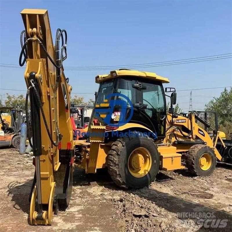 CAT 420F Колесни товарачи