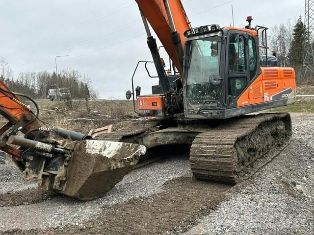 Doosan DX 300LC-5 Екскаватори с дълго рамо