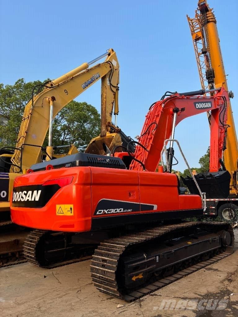 Doosan DX300LC-9C Верижен екскаватор