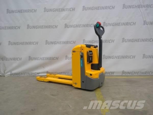 Jungheinrich EJE 114 Нископовдигач