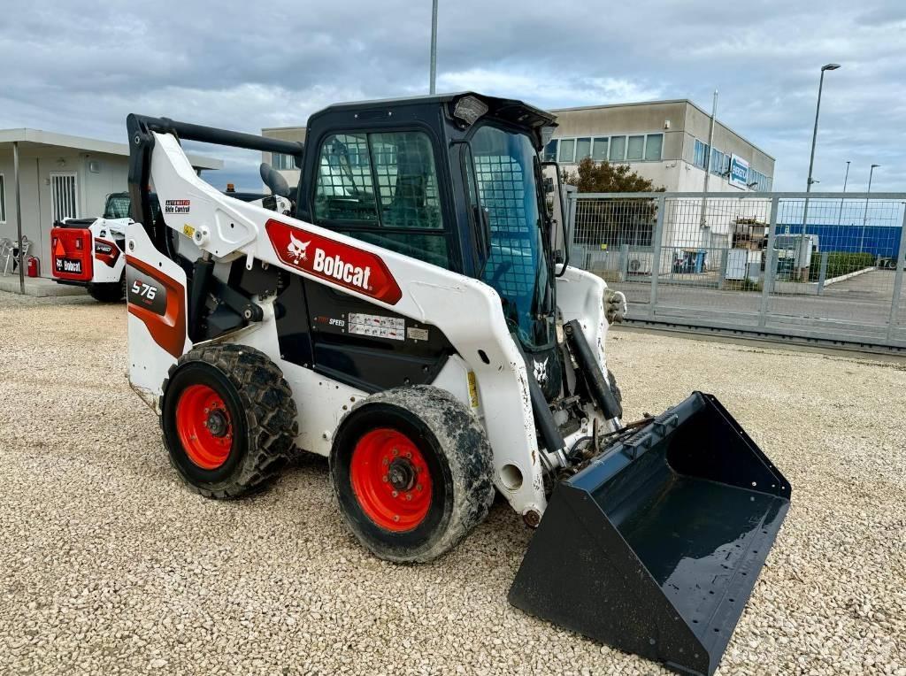 Bobcat S 76 Мини товарачи
