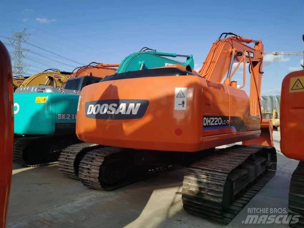 Doosan DH 220 Верижен екскаватор