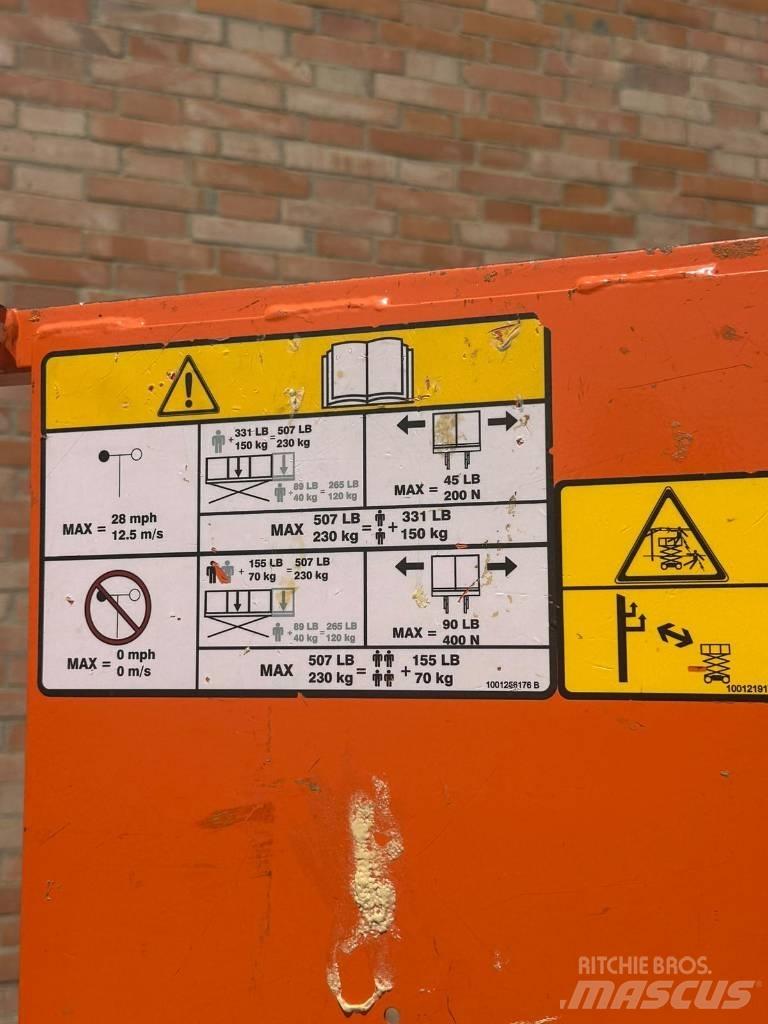 JLG 1932 R Ножични работни платформи