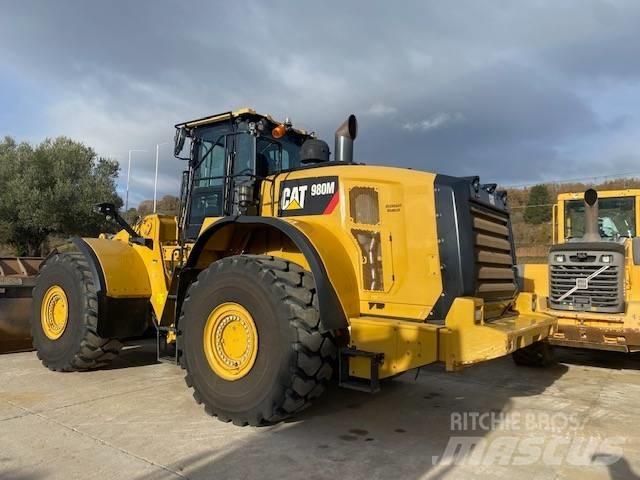 CAT 980 M Колесни товарачи