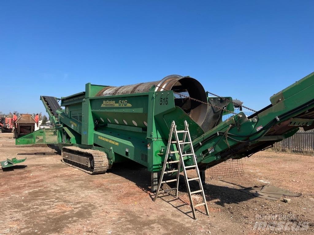McCloskey 516RT Мобилни скрийнери
