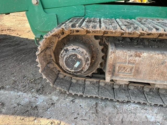 McCloskey 516RT Мобилни скрийнери

