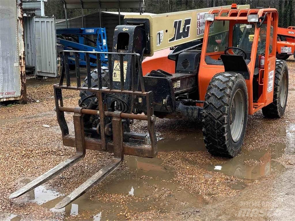 JLG G6-42A Телескопични товарачи