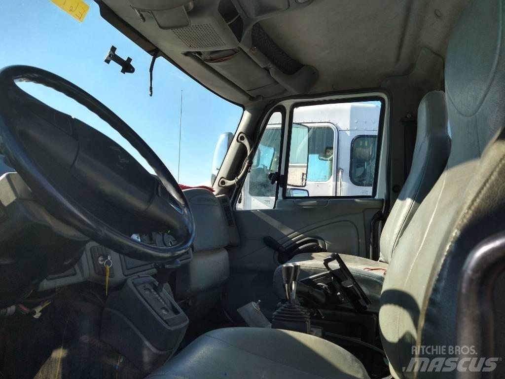 International 4400 Камиони за отпадъци