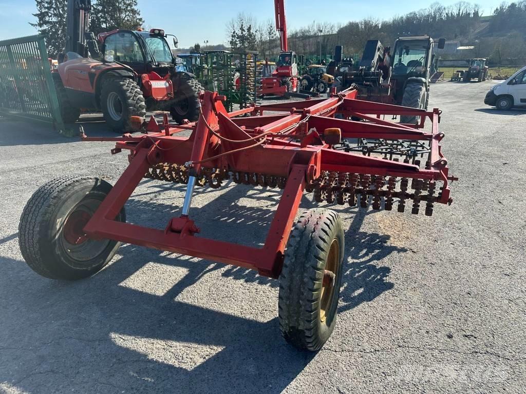 Delaplace 3M Други машини за оран и аксесоари