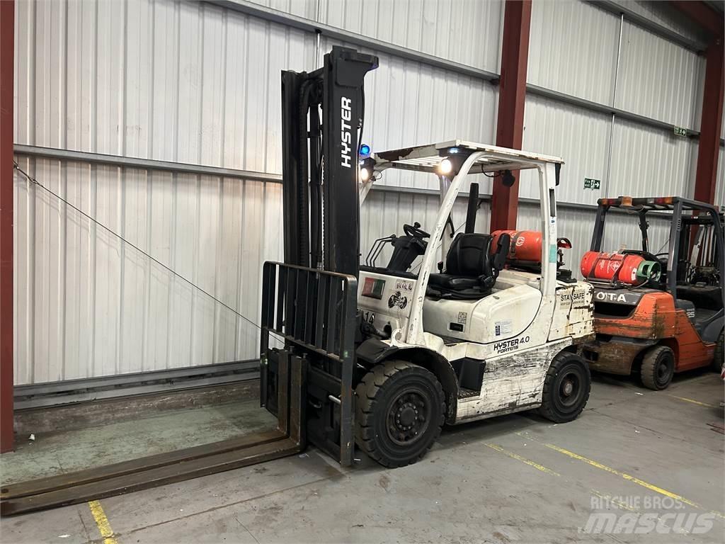 Hyster H4.0FTS Камиони с АГУ